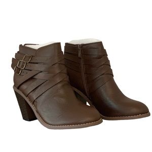Journee WD-Strap Brown Leather Ankle boots.